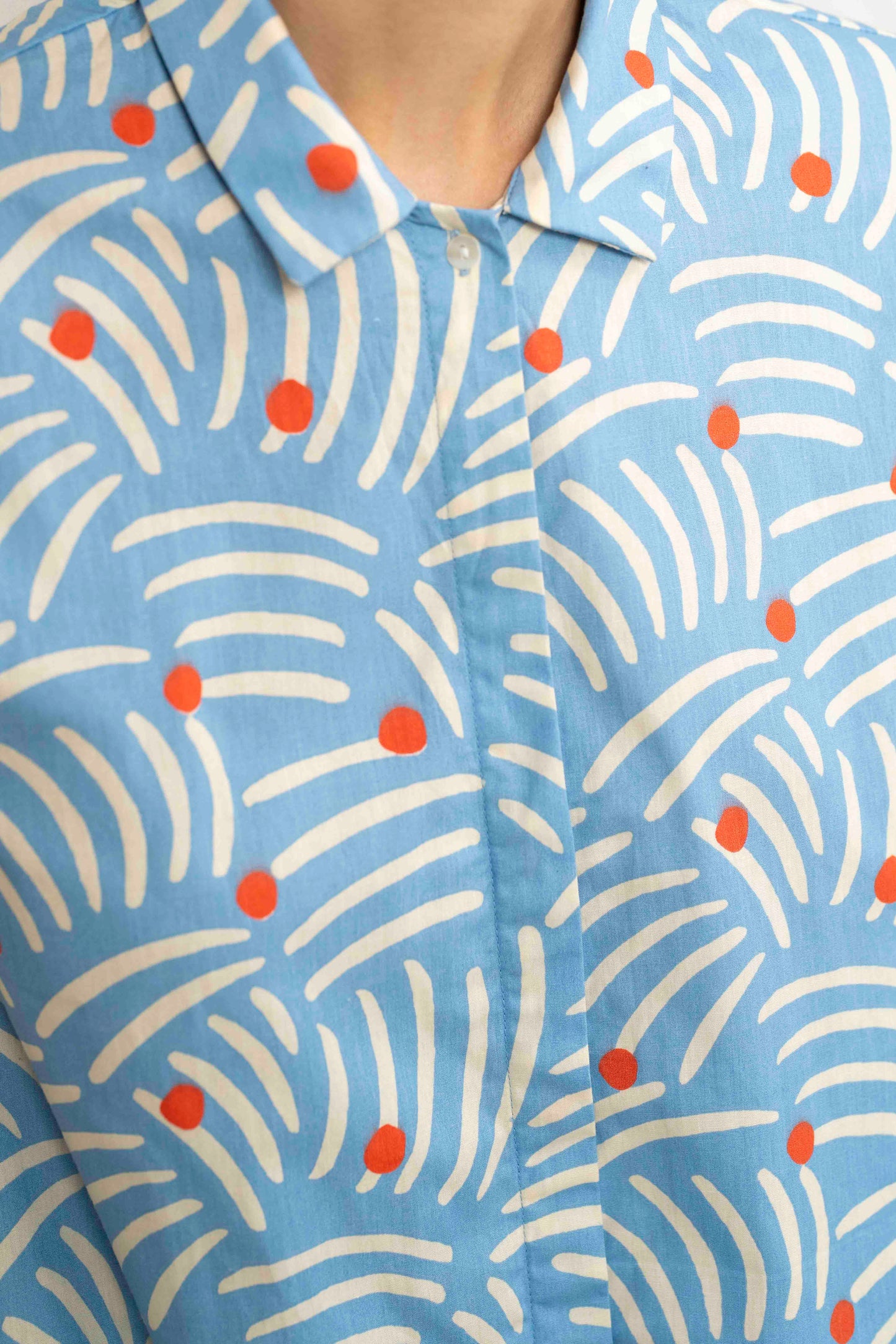 שמלת טוקיו יצירת אומנות יפנית