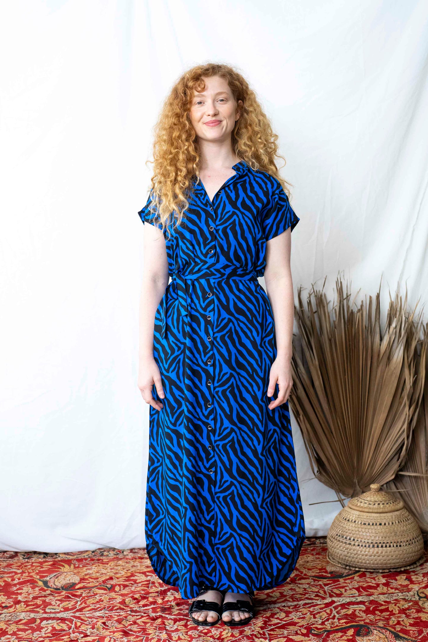 שמלת מקסי אוברסייז בלו זברה Back In Stock
