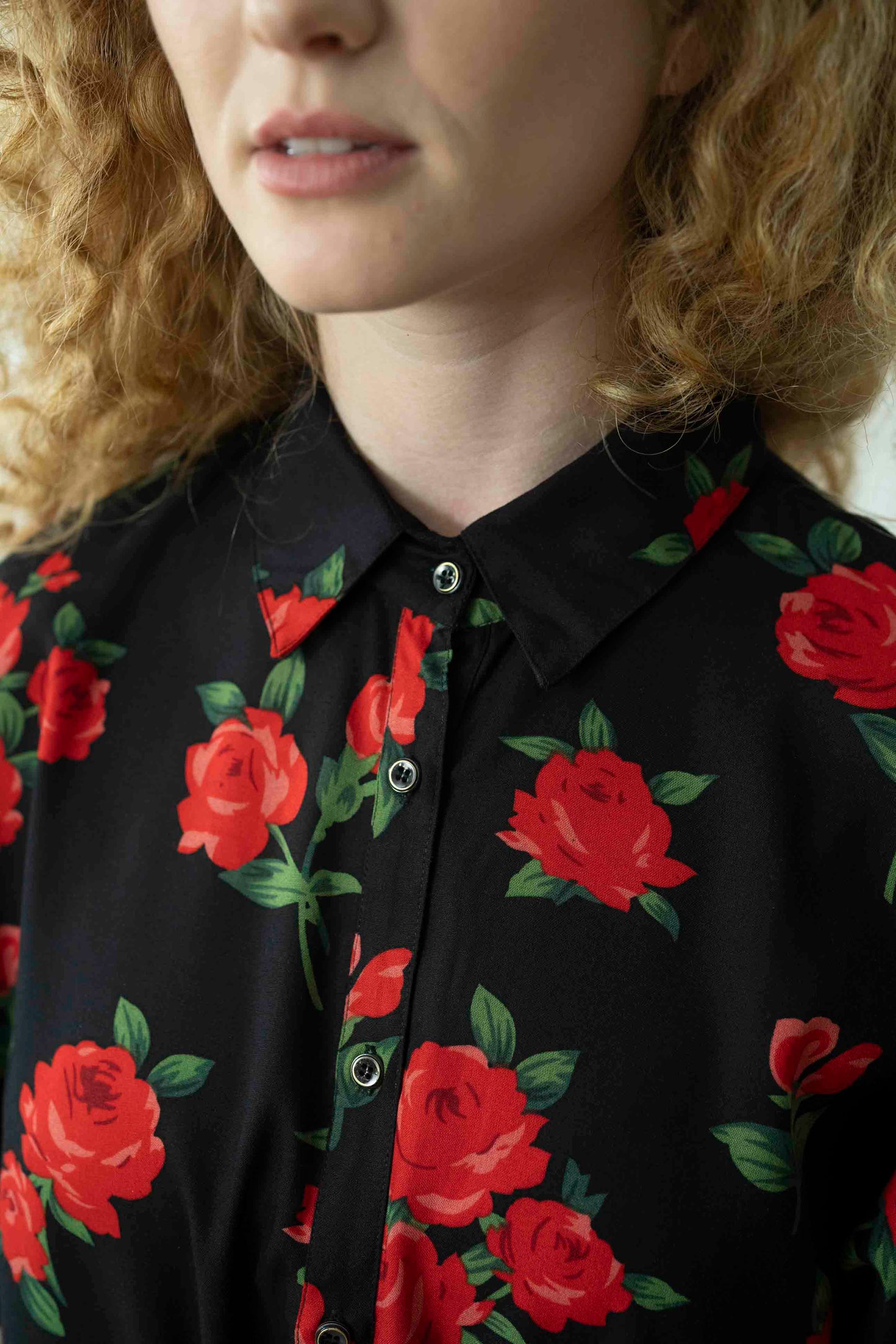 שמלת קיוטו כשושנה Back In Stock