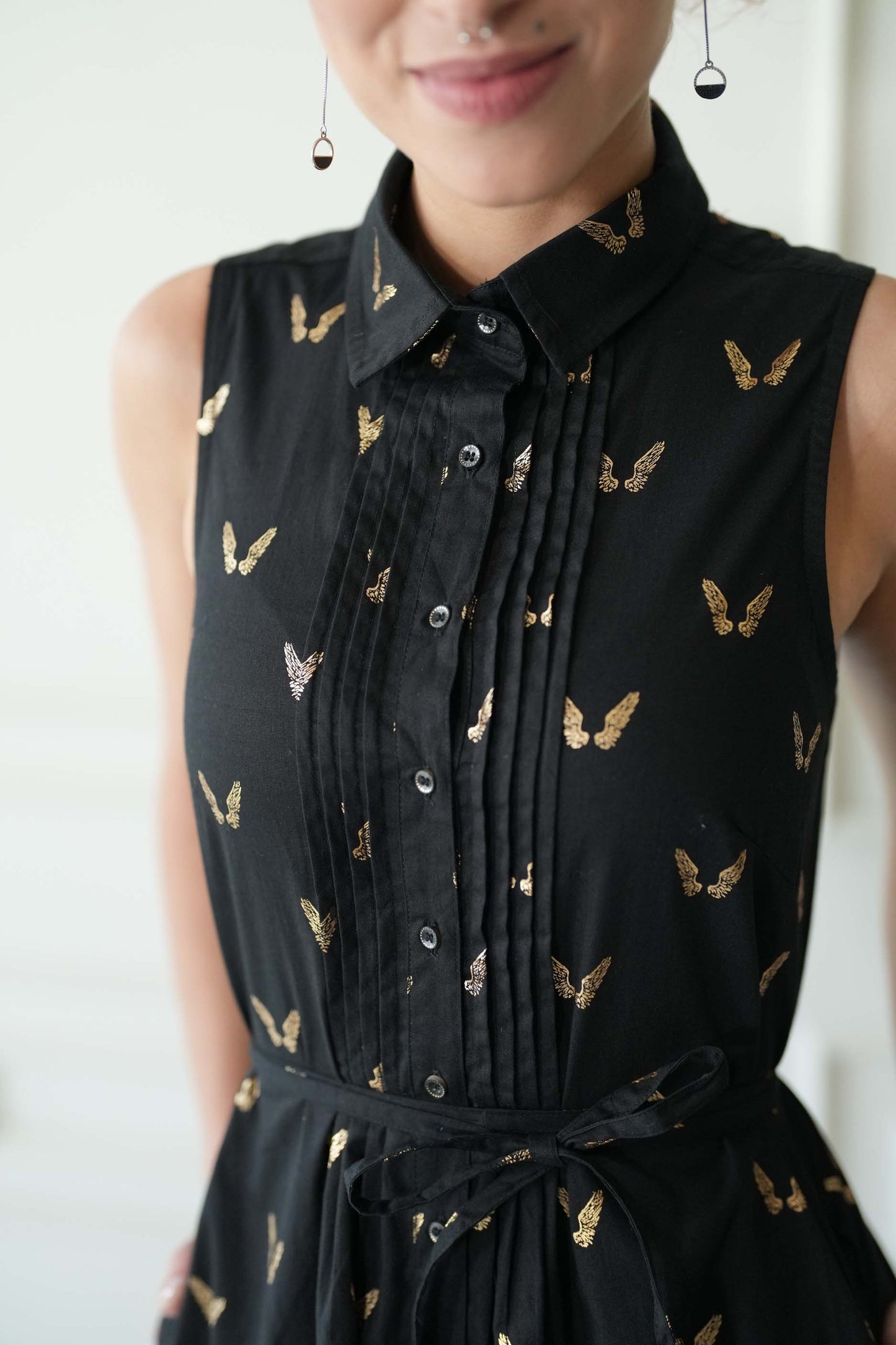 שמלת לילי כנפיי זהב