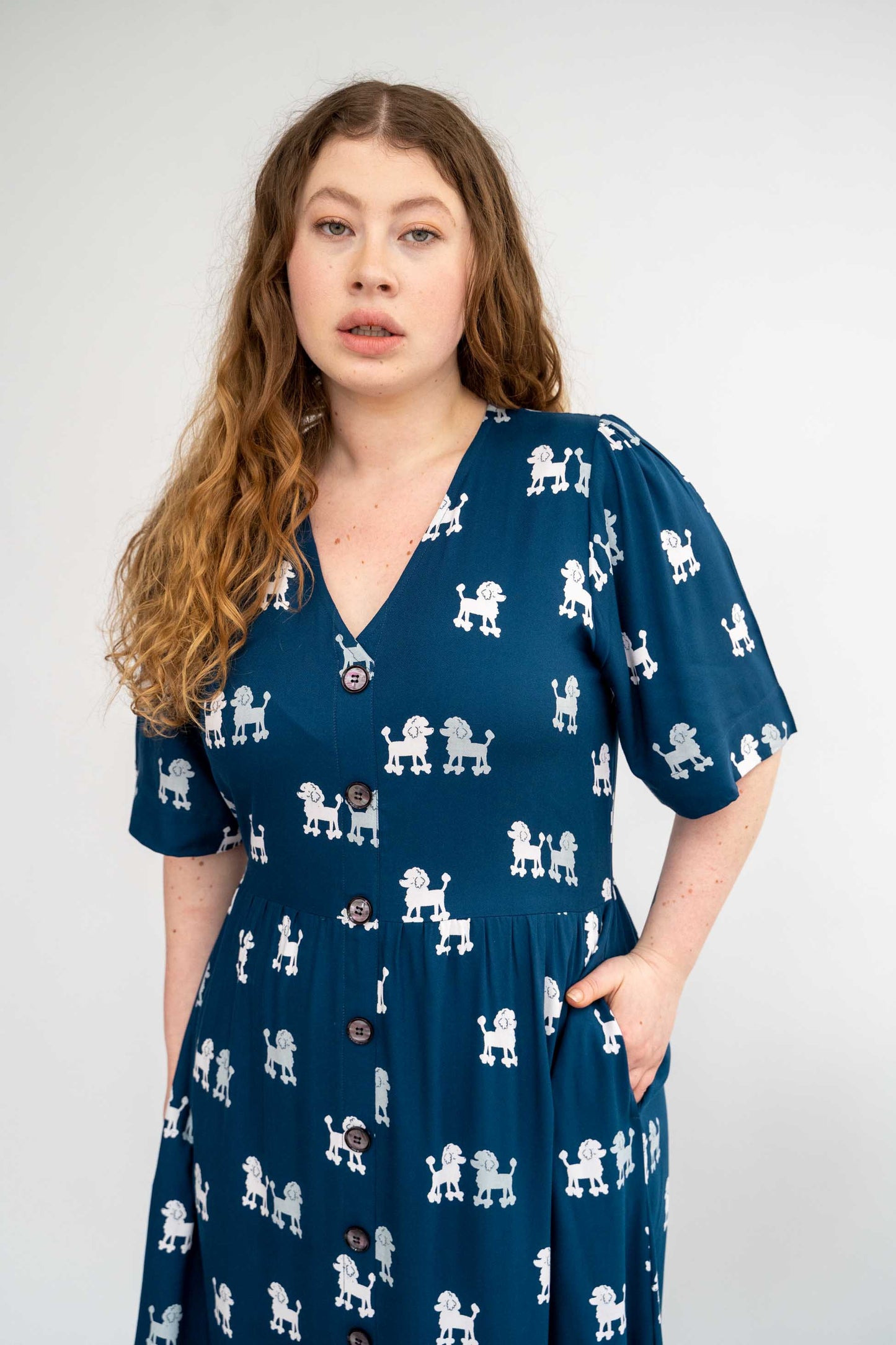 שמלת יולי שרוול פודלים