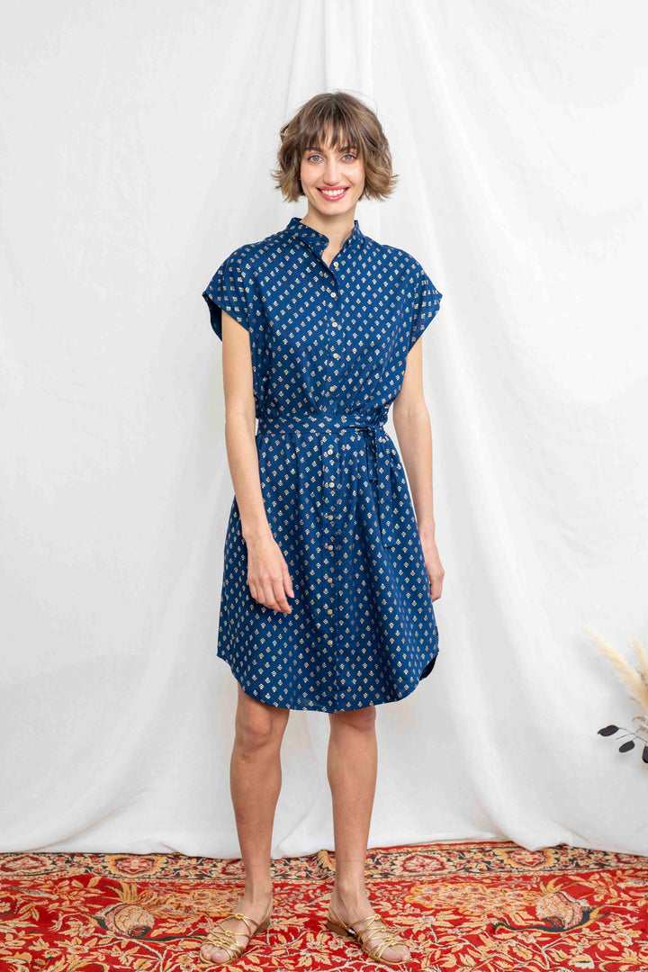 שמלת מידי אוברסייז קלאופטרה