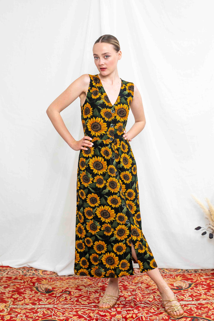 שמלת יולי חמניות או לא להיות