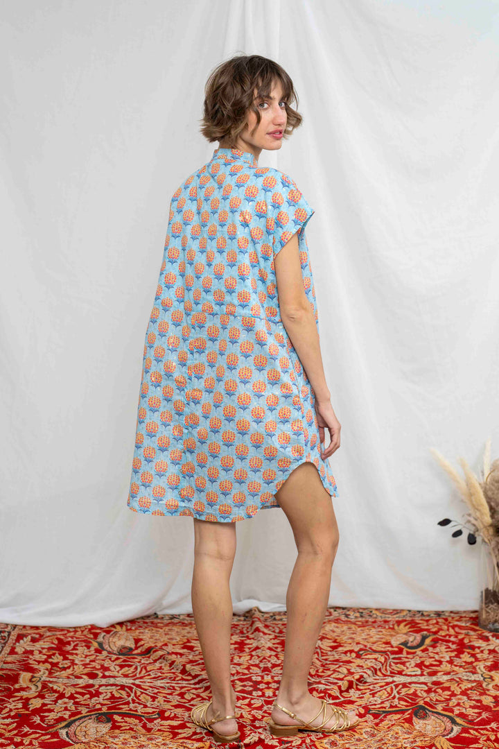 טוניקת מיני אוברסייז פרחים כתומים זהב