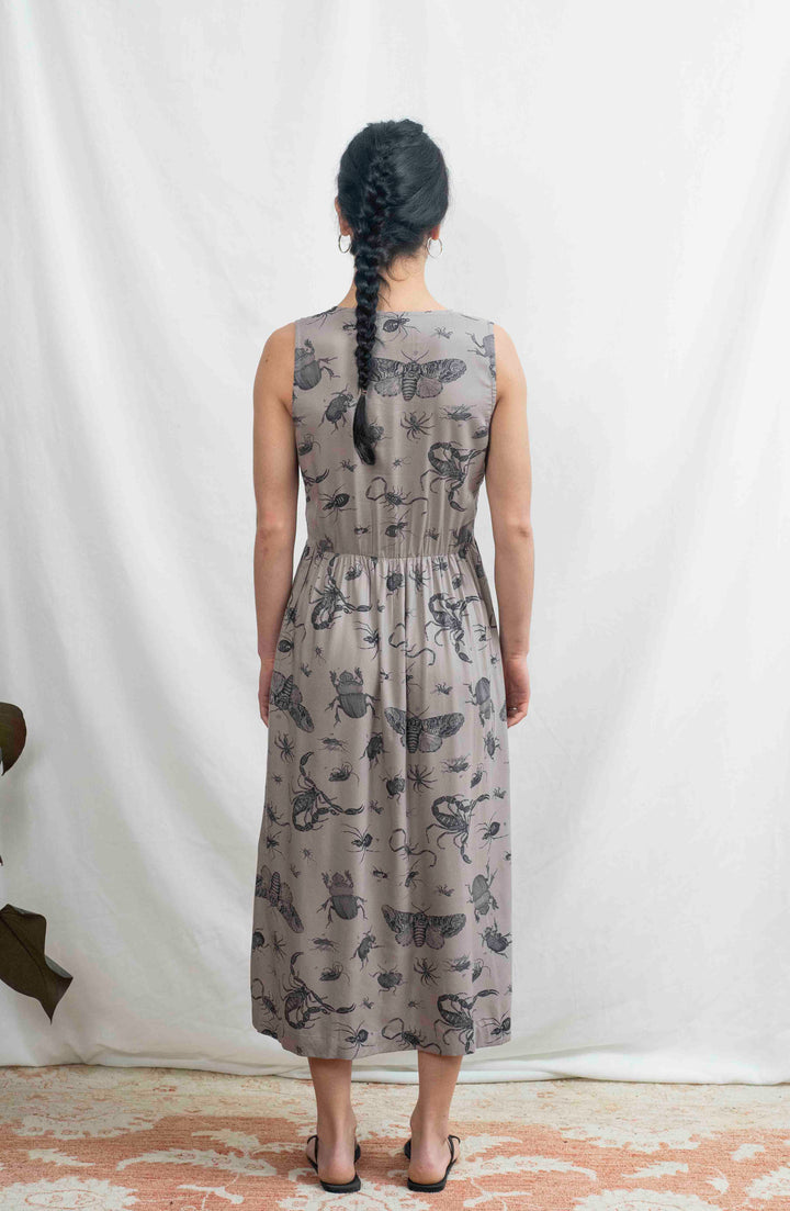 שמלת יולי אינסטס