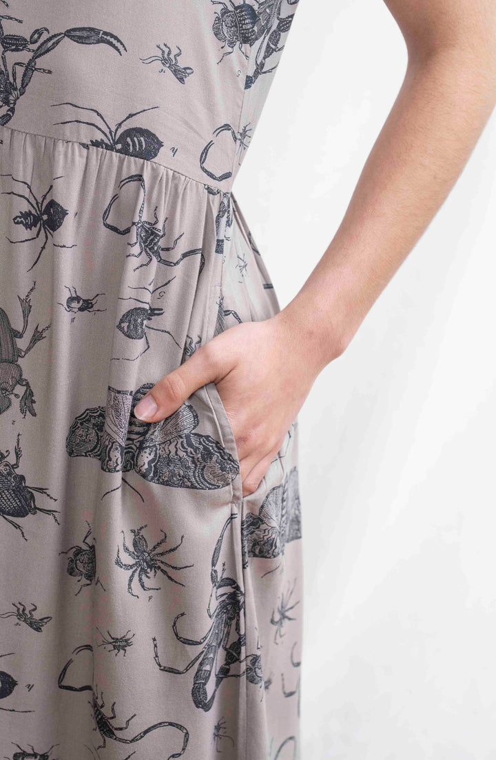 שמלת יולי אינסטס