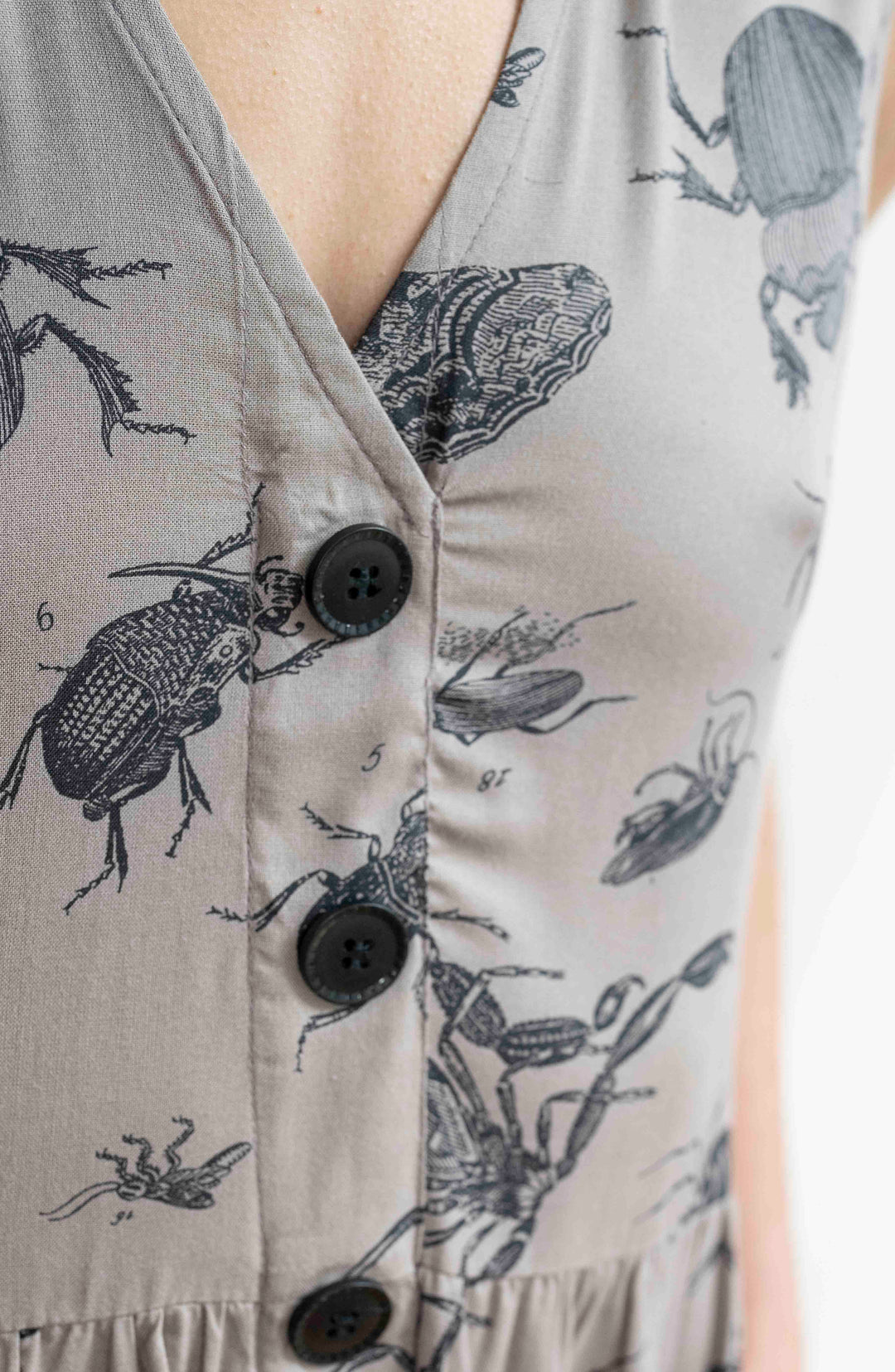 שמלת יולי אינסטס