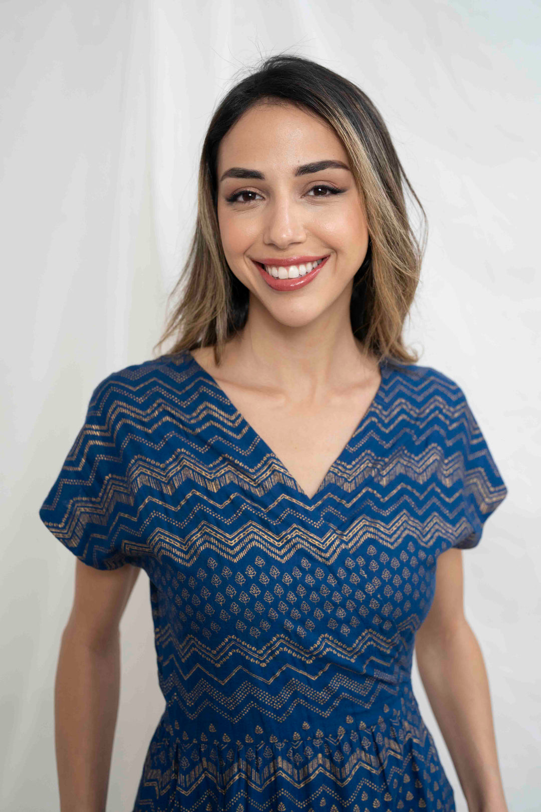 שמלת גיישה מיני זהב כחול