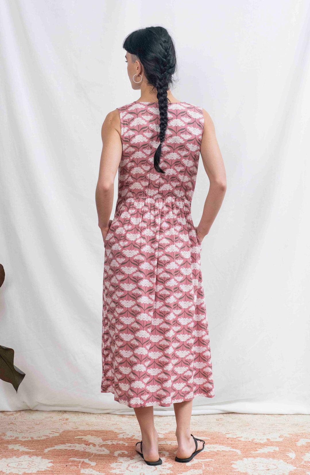 שמלת יולי ורוד עתיק