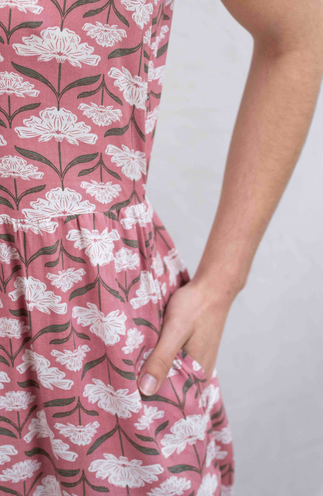 שמלת יולי ורוד עתיק