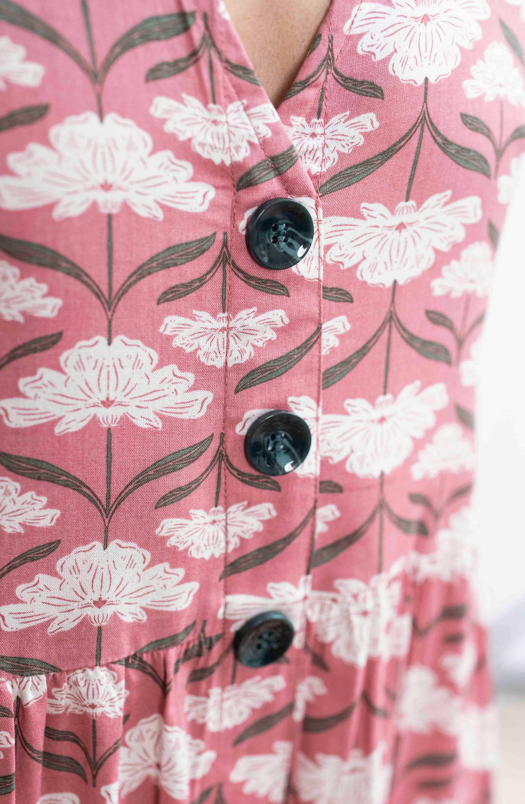 שמלת יולי ורוד עתיק