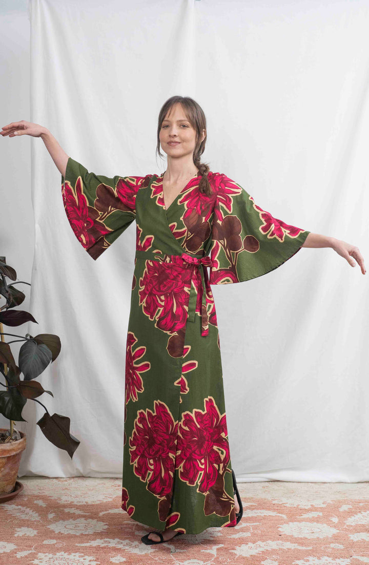 שמלת קימונו מקסי עוצרת נשימה