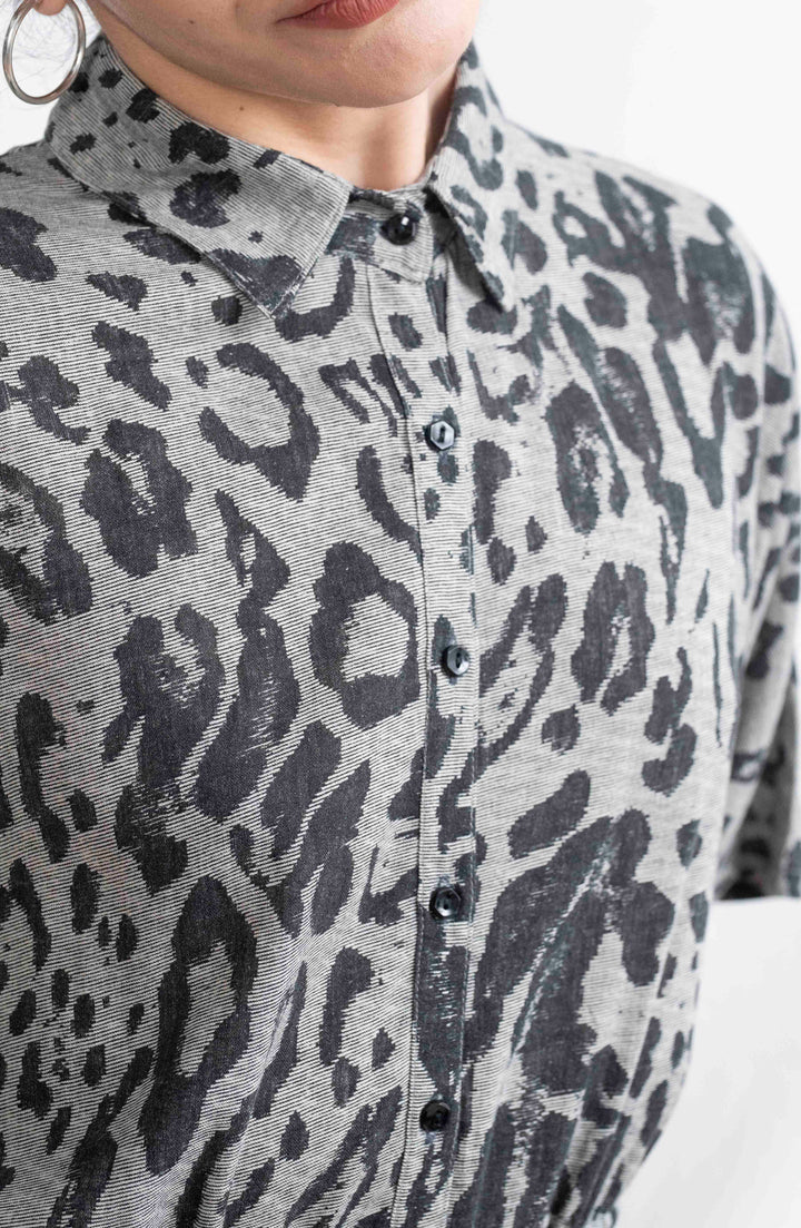 שמלת קיוטו מנומר בסרט