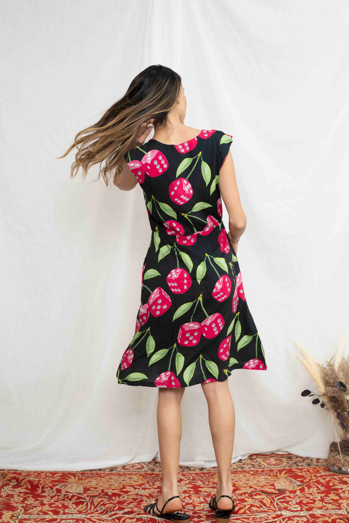 שמלת אווה קוביות דובדבנים