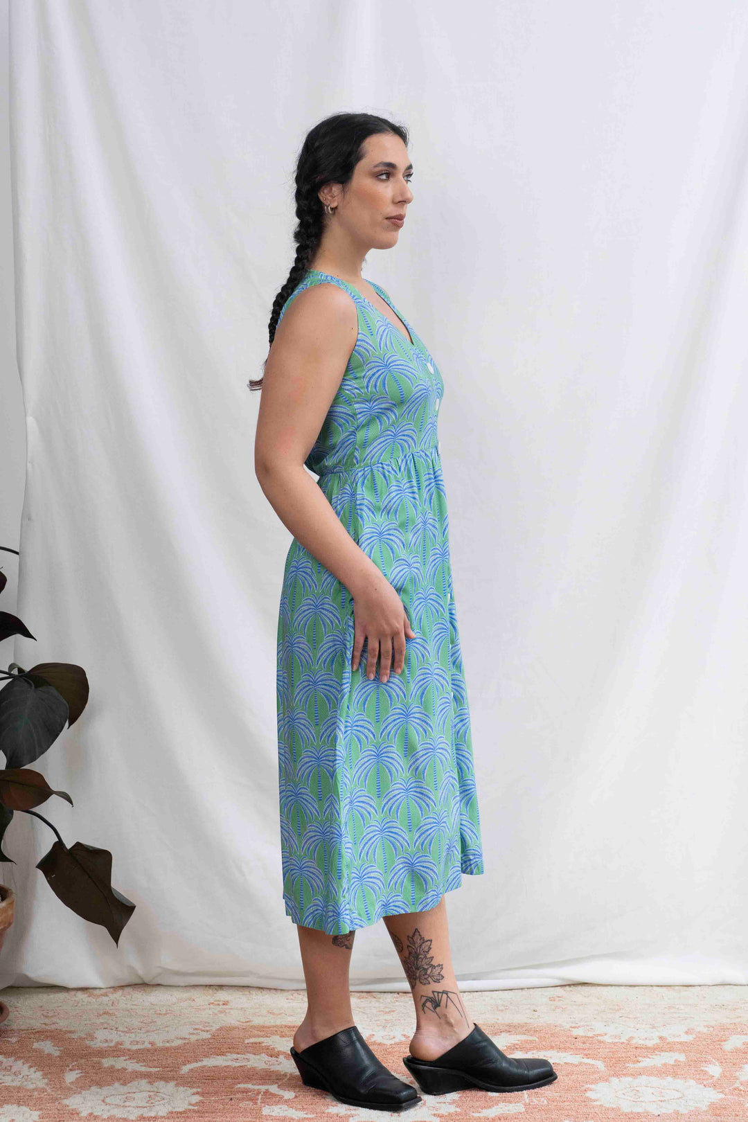 שמלת יולי דקלים