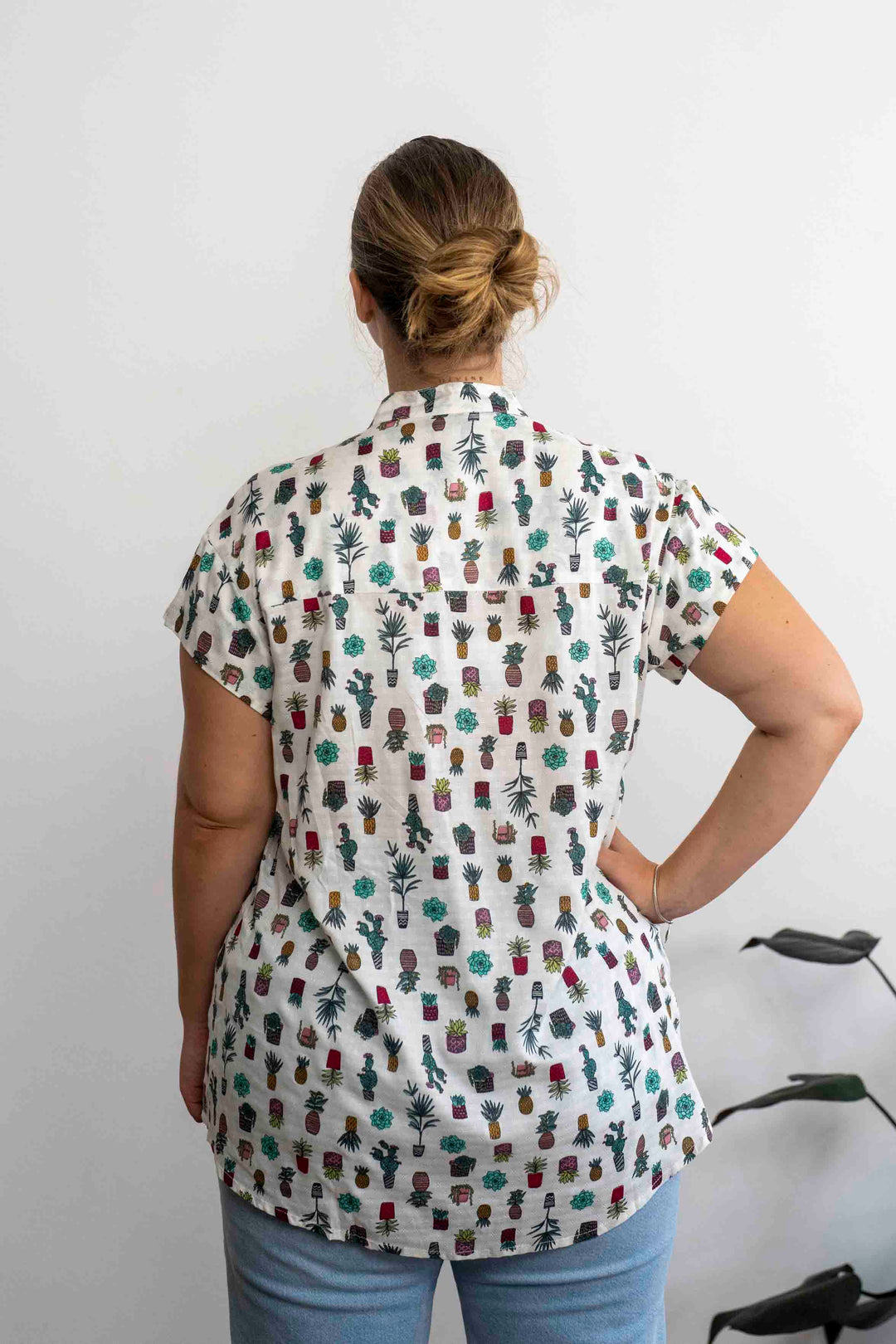 חולצת טוני סוקולנטים