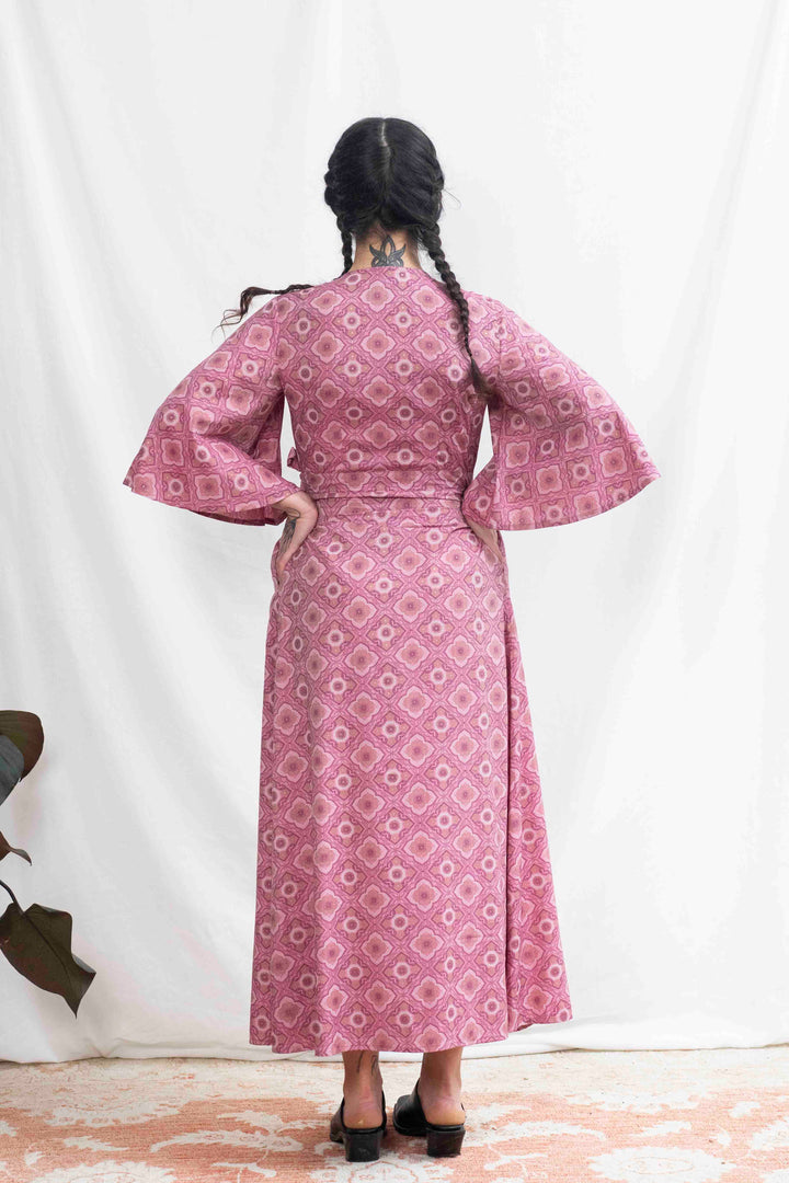 שמלת קימונו מקסי המלכה הורודה