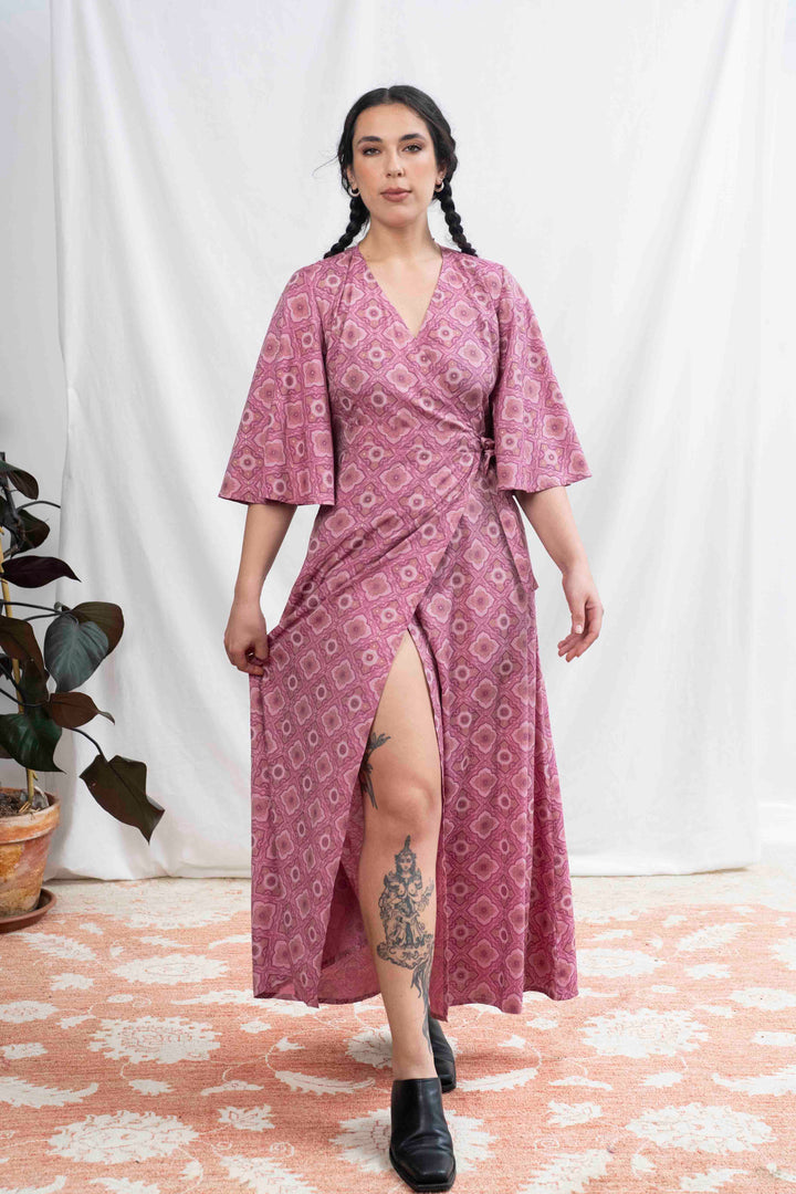 שמלת קימונו מקסי המלכה הורודה