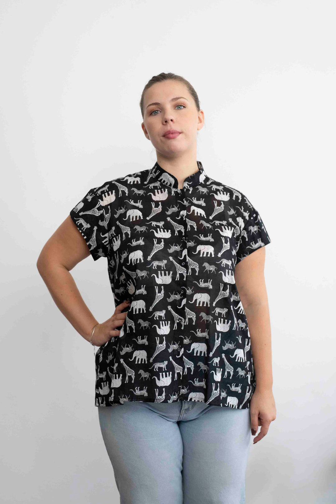 חולצת טוני ספארי מונוכרום