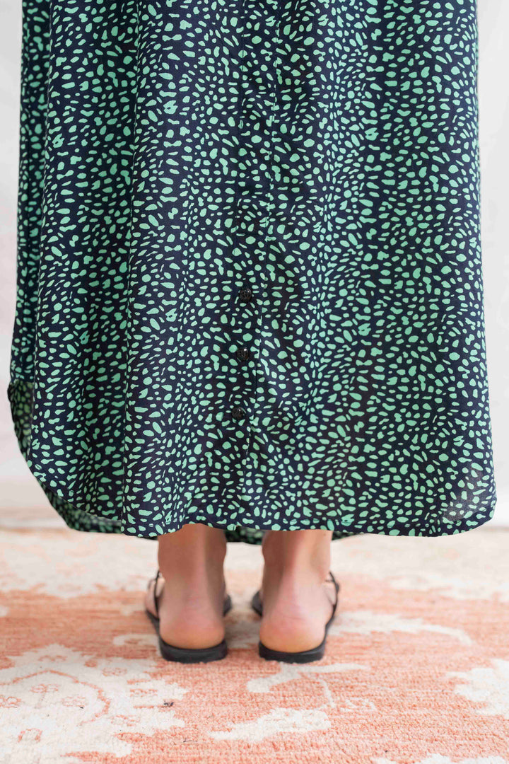 שמלת מקסי אוברסייז מנומר ירוק