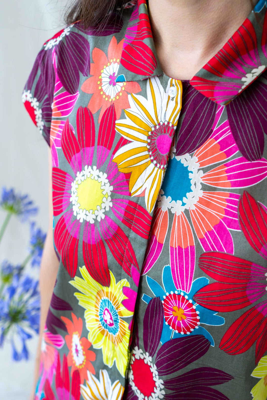 שמלת טוקיו בולד פלאואר Back In Stock