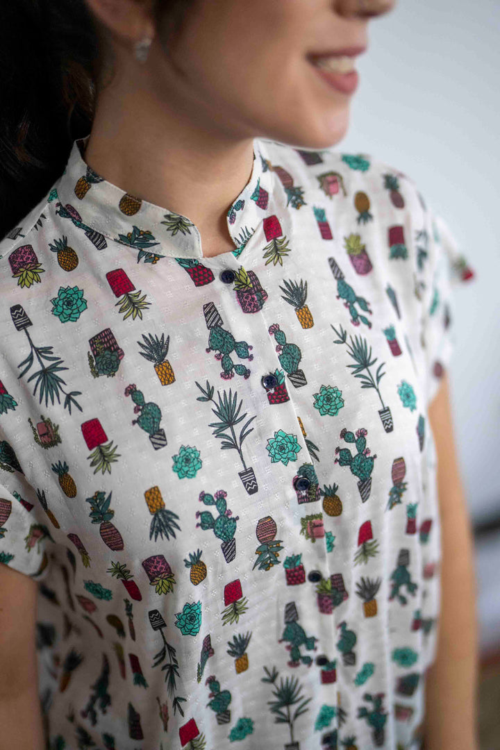 חולצת טוני סוקולנטים