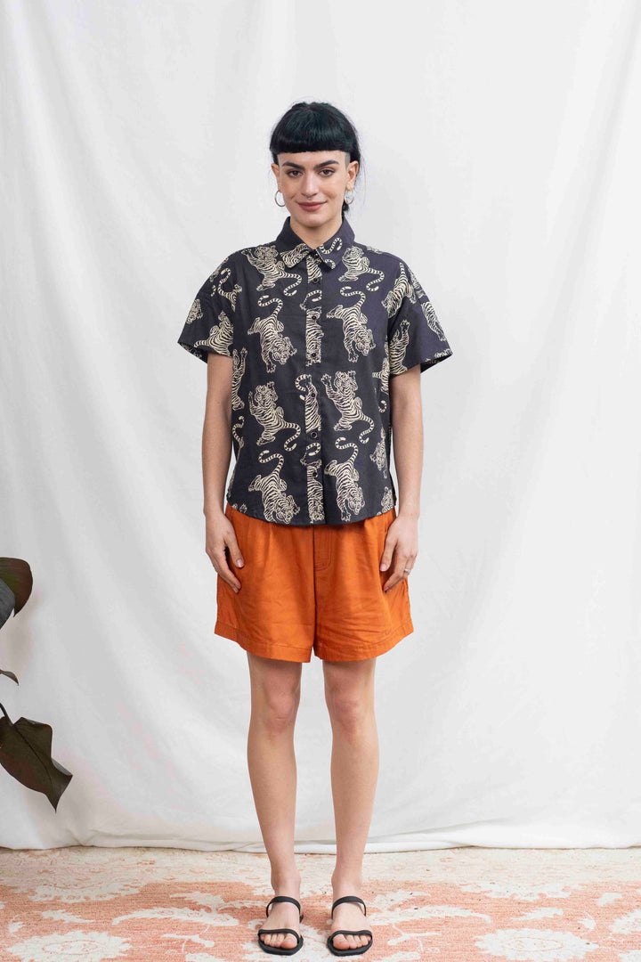 חולצת רון הטיגריס השואג