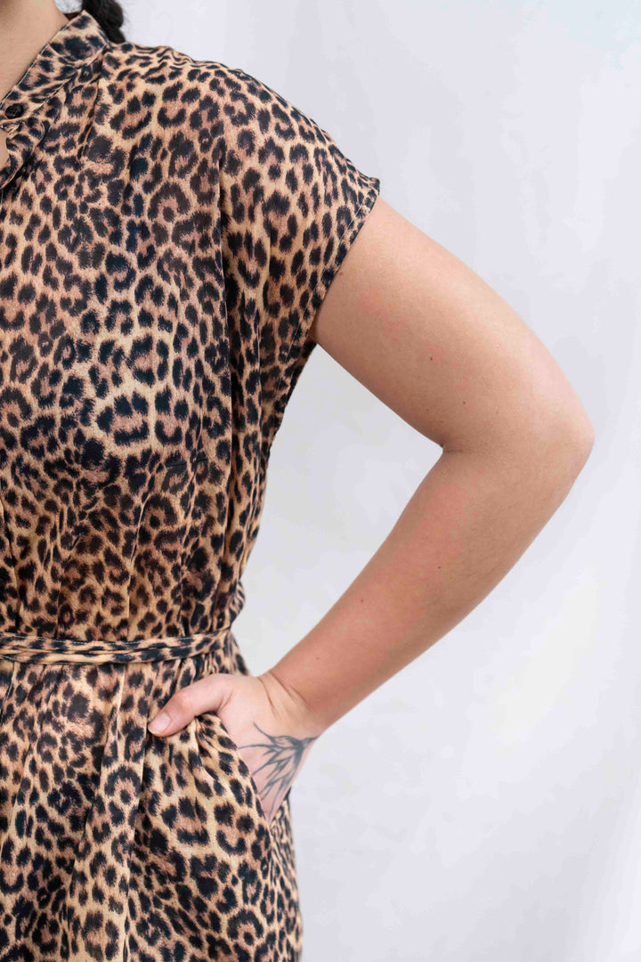 שמלת מקסי אוברסייז לביאה אמיתית