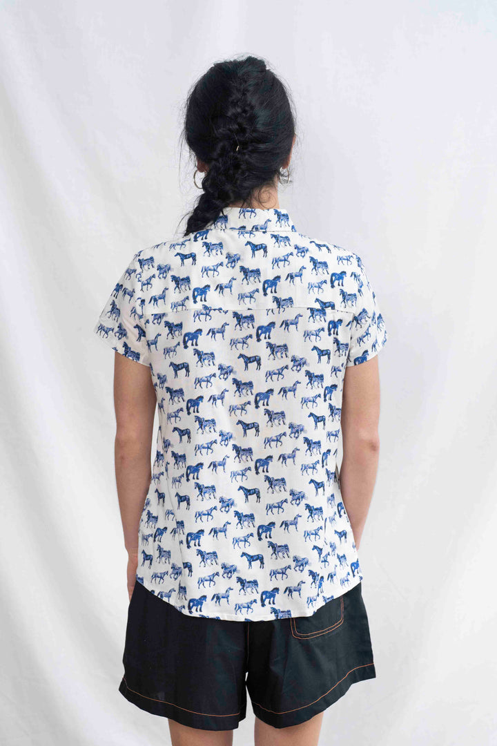 חולצת דריה סוסים