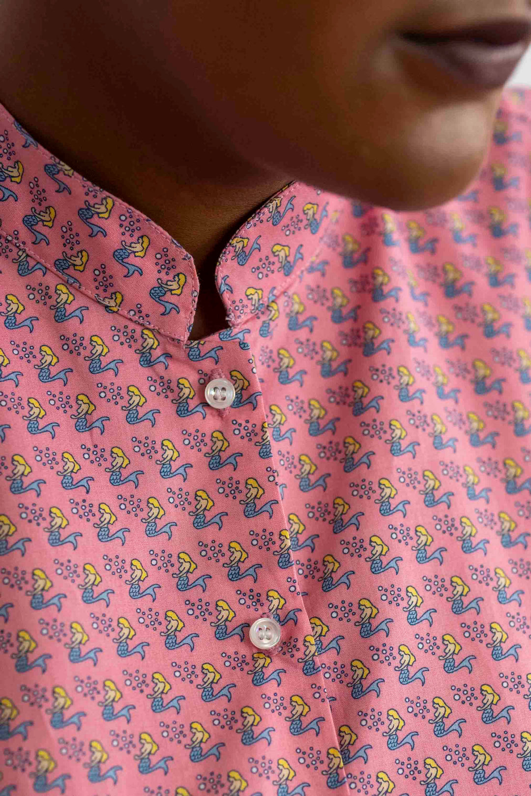 חולצת טוני בתולות ים Back In Stock