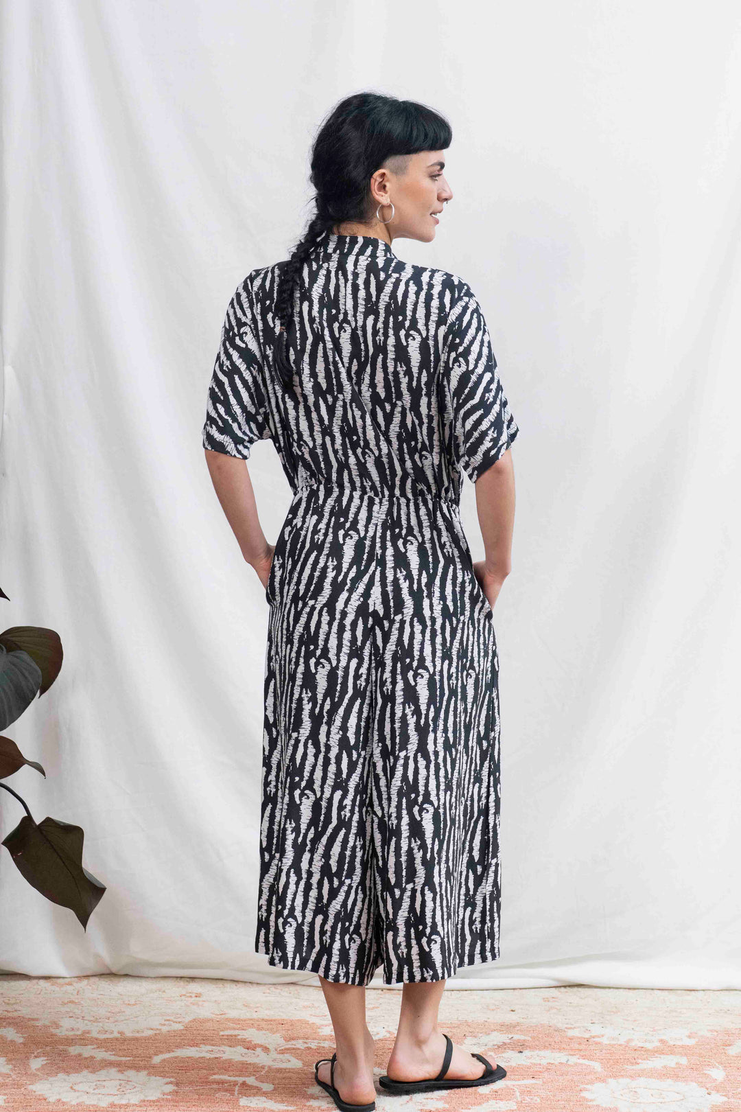 אוברול גל יפו בלילות