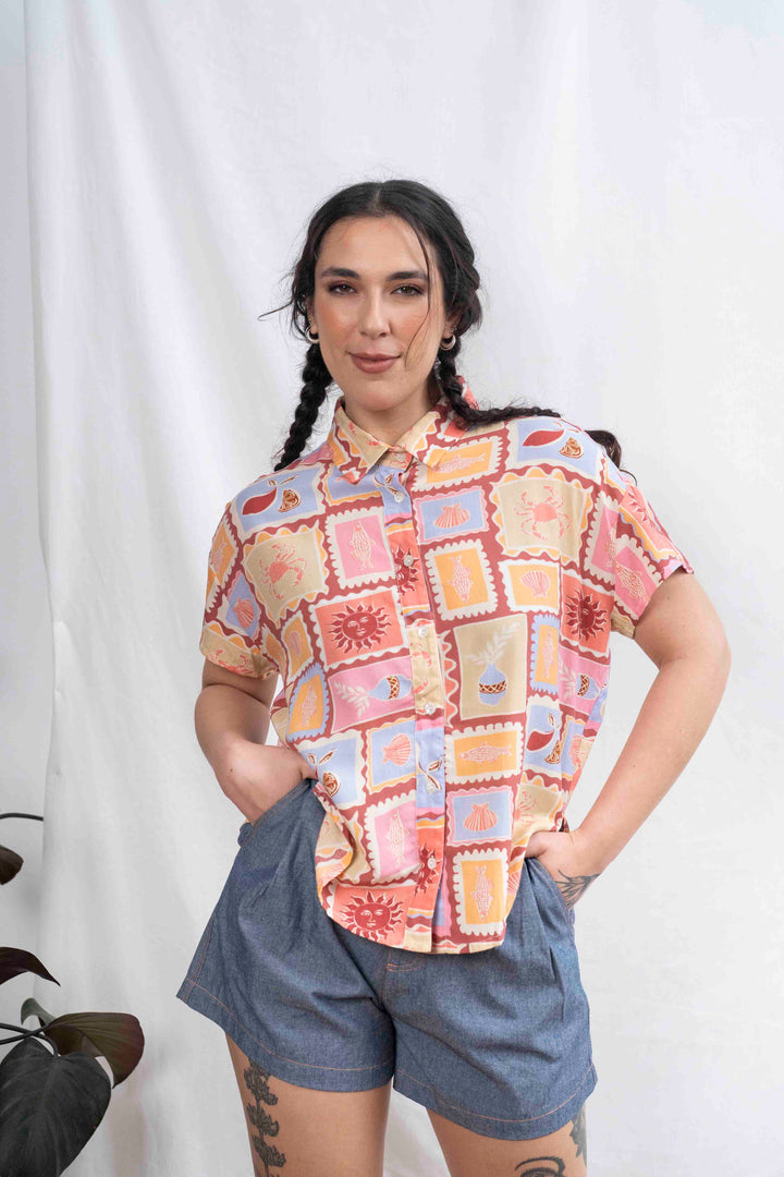 חולצת רון חופשה ביוון