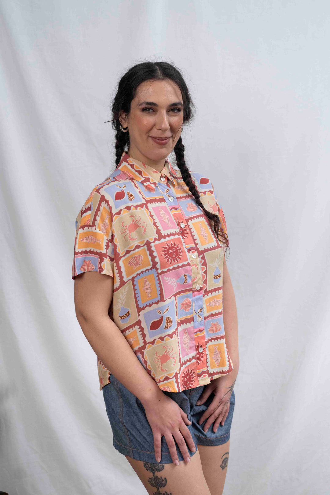 חולצת רון חופשה ביוון