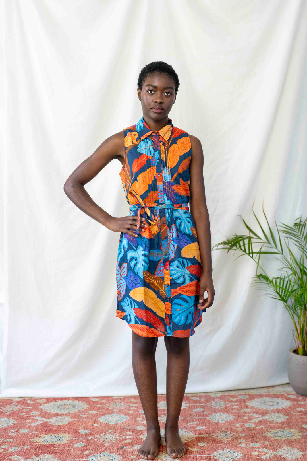 שמלת לילי ג׳ונגל כחול עמוק