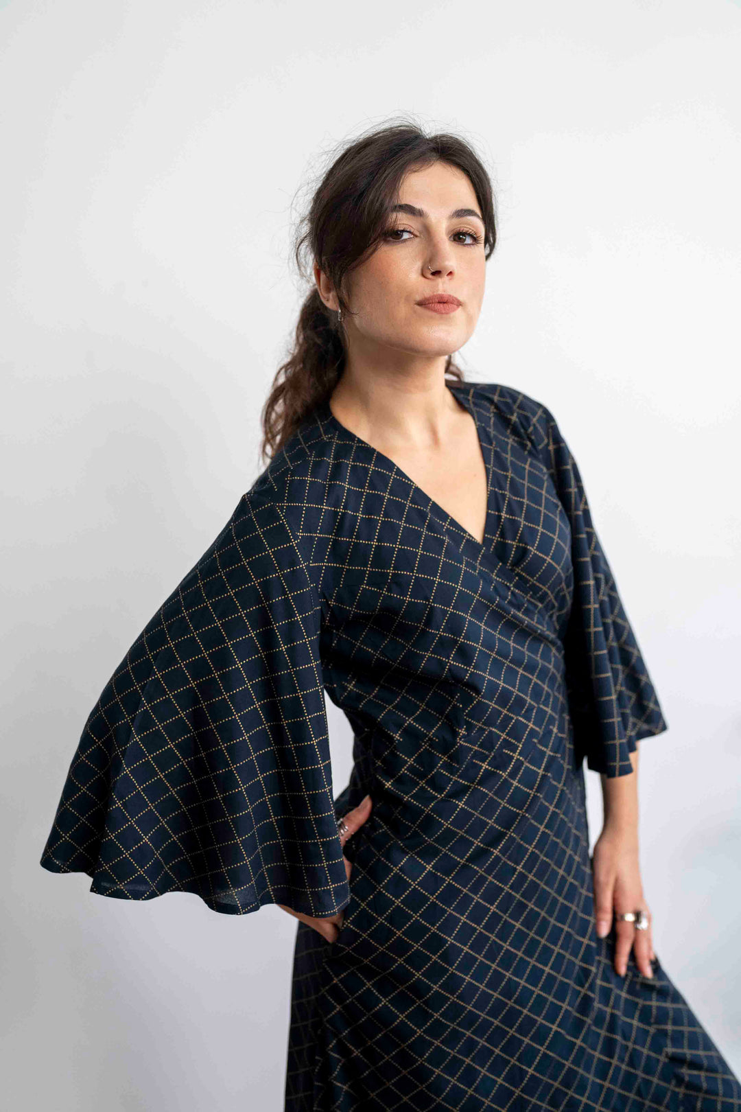 שמלת קימונו מקסי מעוייני זהב