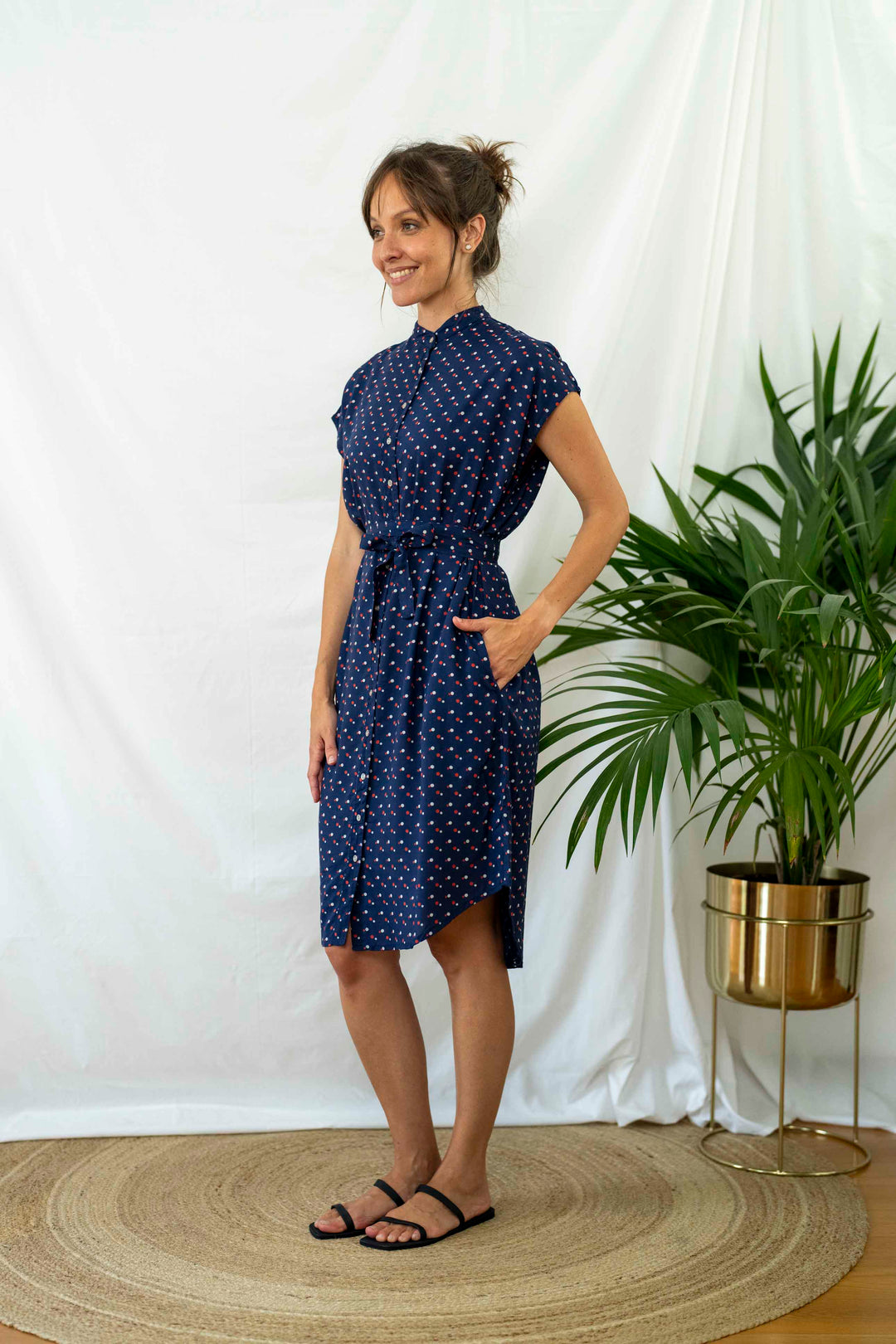 שמלת מידי אוברסייז יאיו קוסמה דוטס