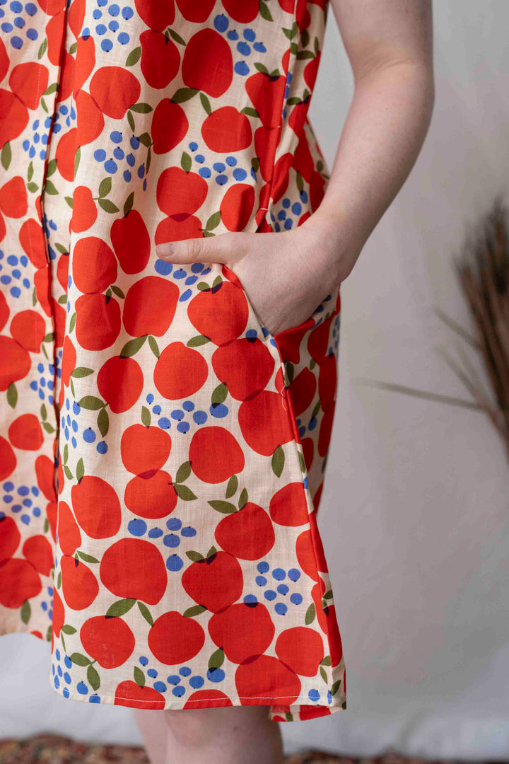 שמלת טוקיו תפוחים ותמרים Back In Stock