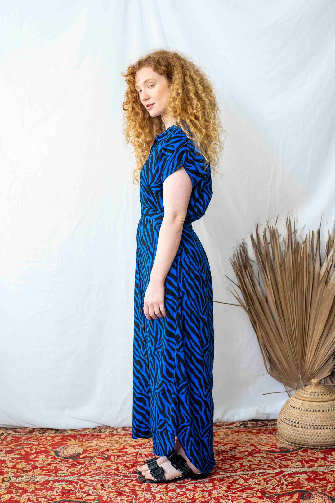 שמלת מקסי אוברסייז בלו זברה