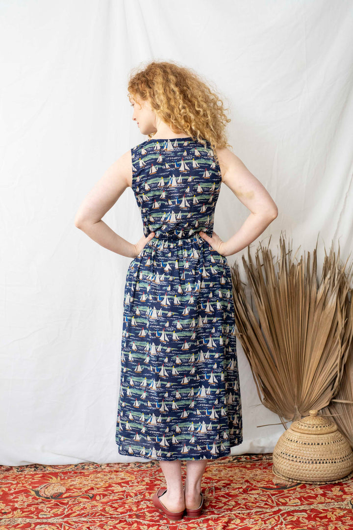 שמלת יולי סירות מפרש