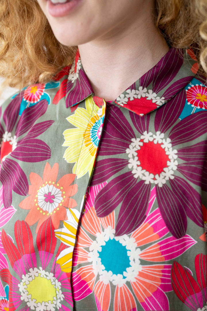 שמלת טוקיו בולד פלאואר Back In Stock