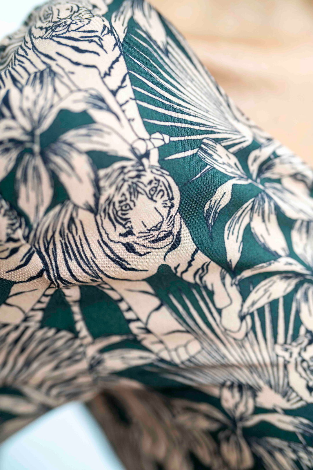 שמלת מיכאלה ג׳ונגל וייב