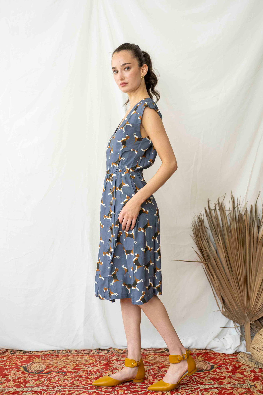 שמלת אווה כלבלבים