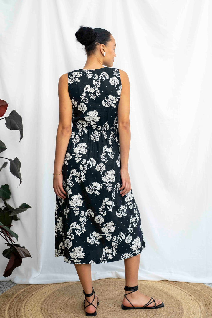 שמלת יולי רומנטיקה