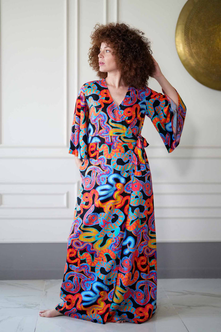 שמלת קימונו מקסי אומנות הפיתוי