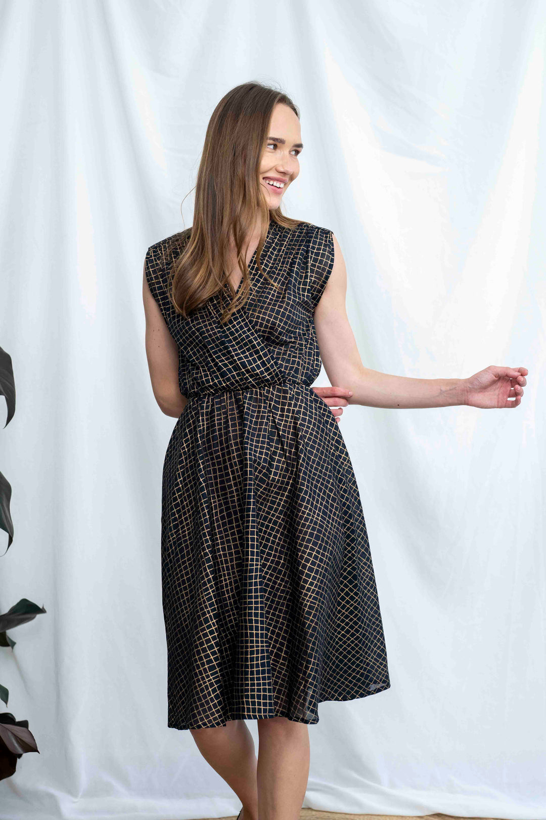 שמלת פיפטיז כלוב זהב