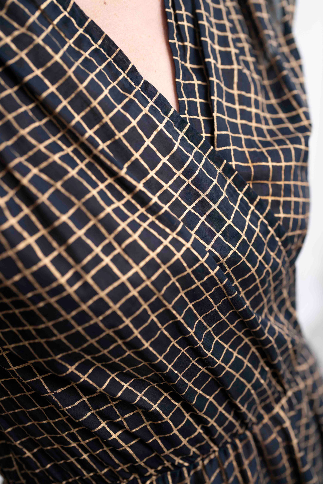 שמלת פיפטיז כלוב זהב