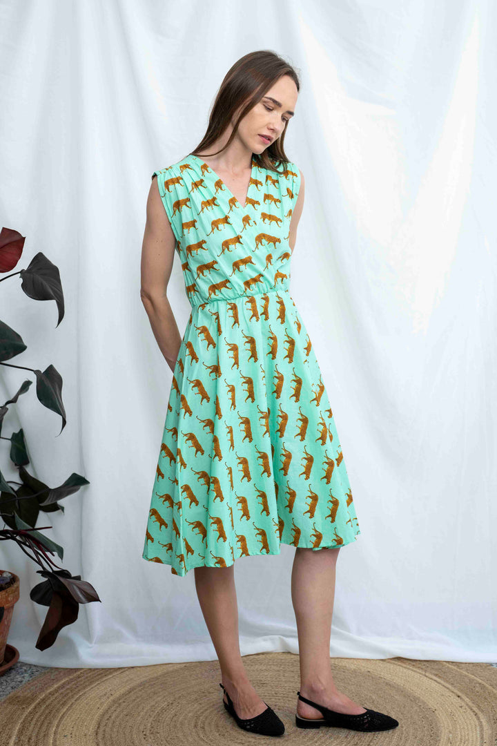 שמלת פיפטיז טיגריסים