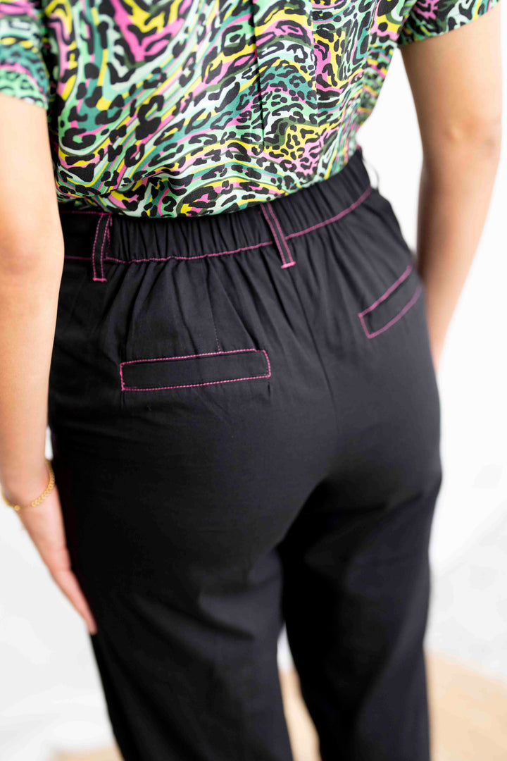 מכנסי סופי שחור זה השחור החדש