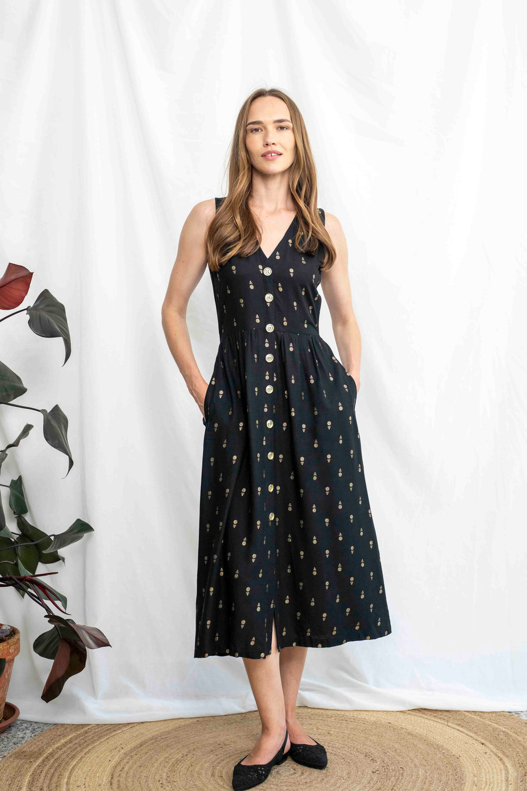 שמלת יולי פרחי זהב Back In Stock