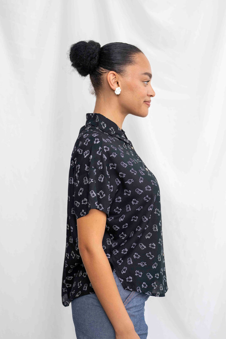 חולצת רון חתול שחור חתול לבן